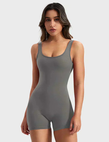 BRAVORA™   - VIRAL V-BACK ROMPER