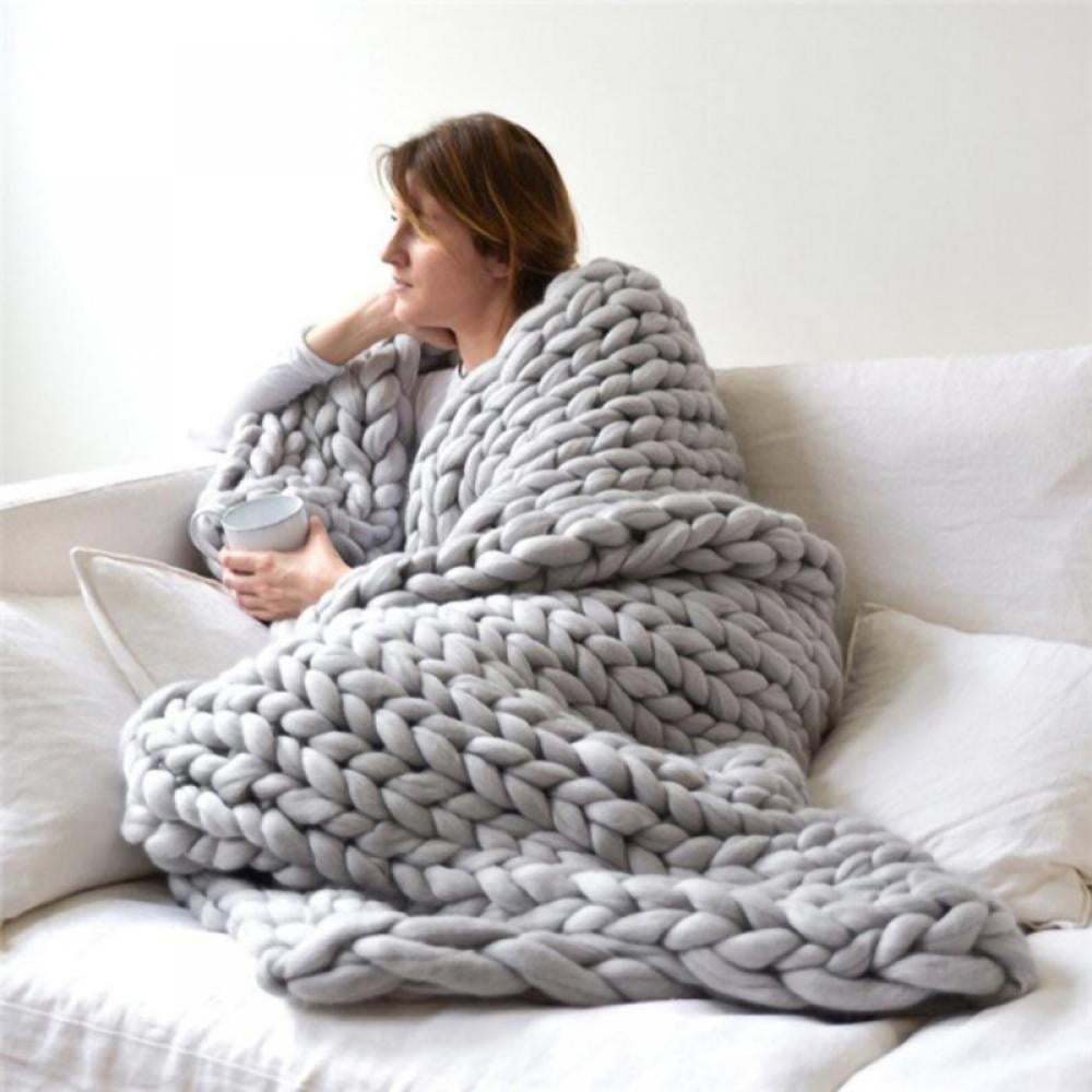 BRAVORA™  - COZY KNIT BLANKET